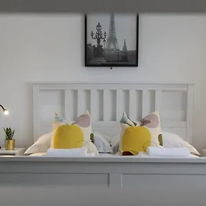 Hope - Tullymore Apartment